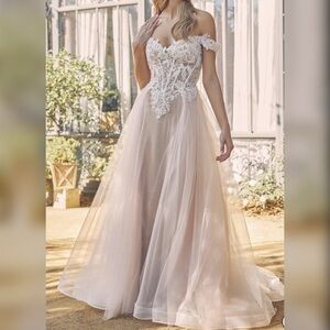 Off shoulder a-line tulle wedding gown
